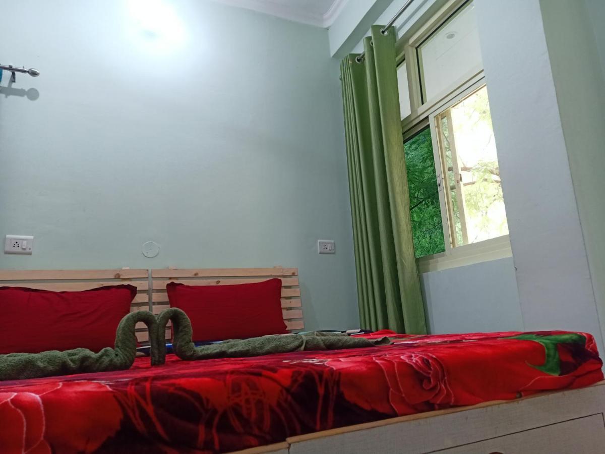 Shivanjal Wellness And Accommodation ริชิเคช ภายนอก รูปภาพ